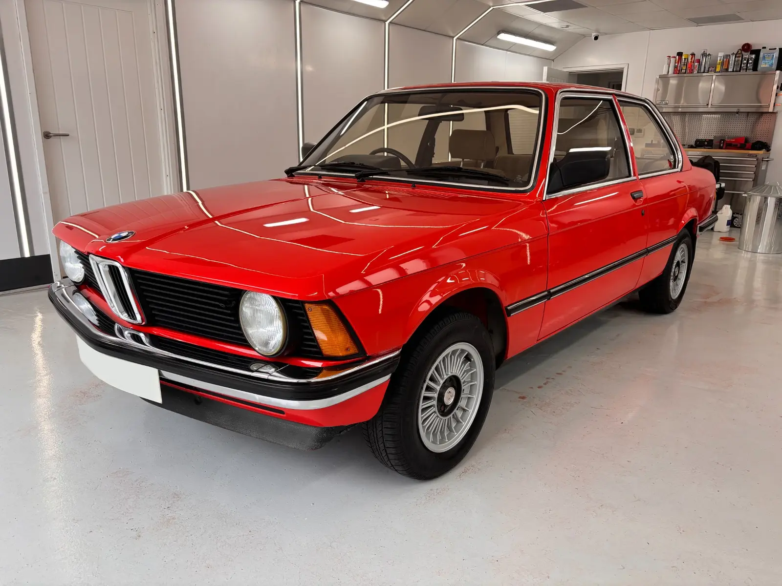 BMW E21 hand car washing and detailing result in Norwich